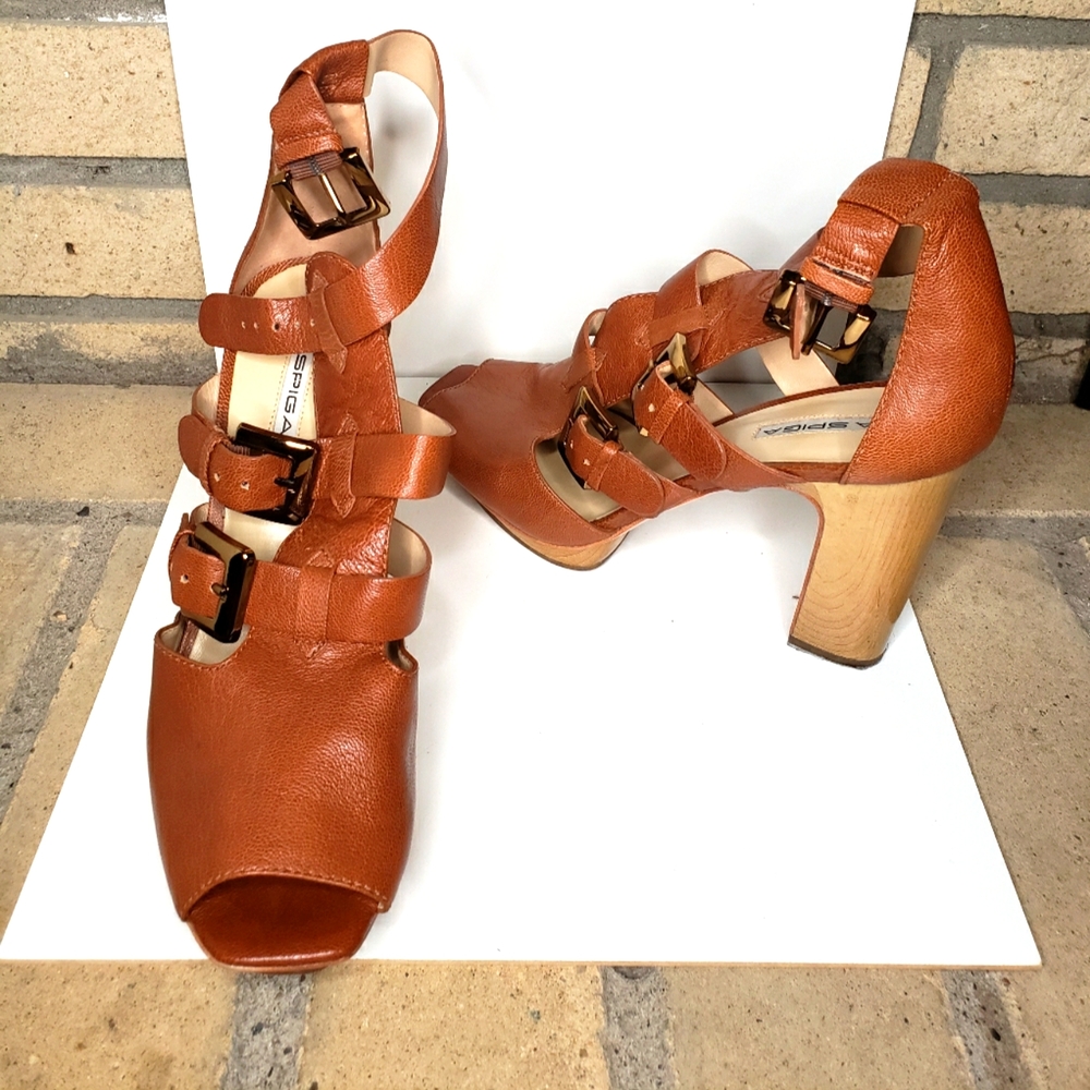 Via Spiga strappy heel sandals with buckles